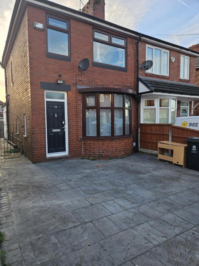Serene 3br With Free Parking Holiday home