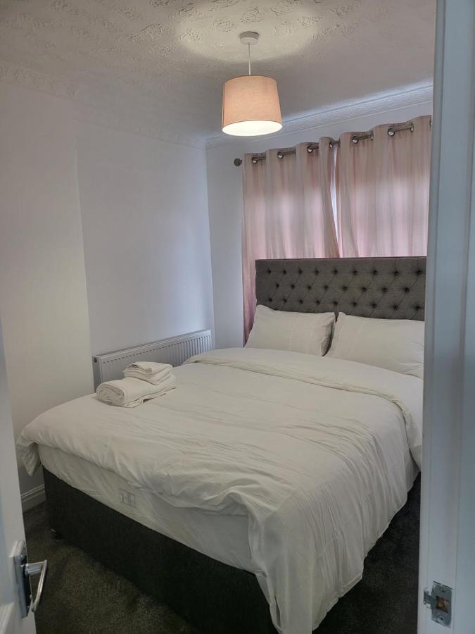 Holiday home Serene 3br With Free Parking