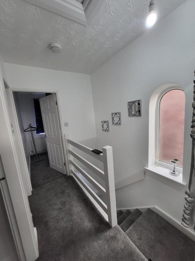 Serene 3br With Free Parking Casa vacanze Manchester
